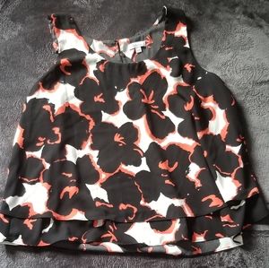 NWOT Reitmans Black, White & Orange Floral Top
